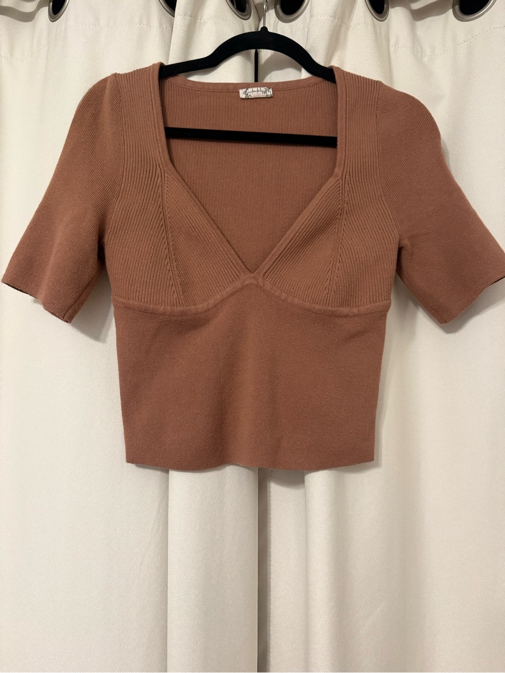 Intimately by Free People Teagan Swit Short Sleeve Knit V-Neck Coco Top Size M - Picture 4 of 9